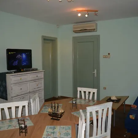Vintage At Aquarium Apartamento Varna